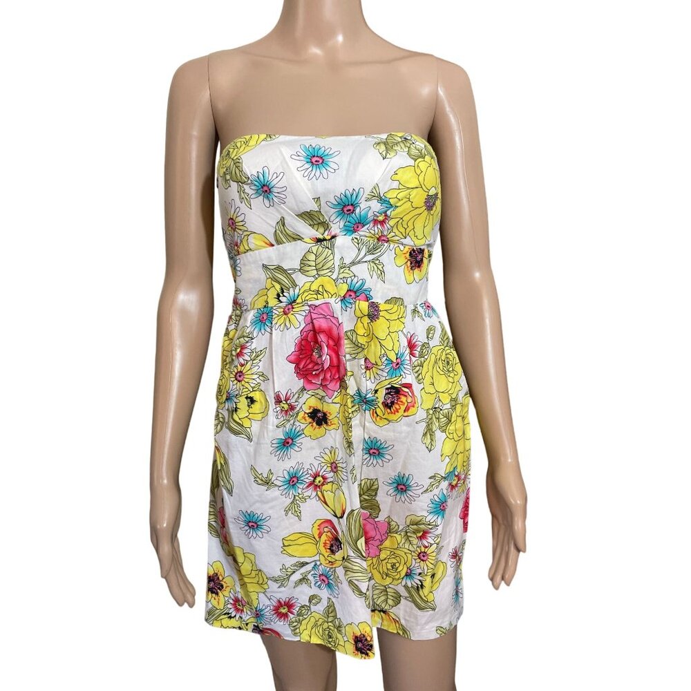 Marshmallow Floral Dress Size M